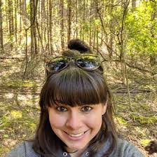 Amanda Vandyke's Instagram, Twitter & Facebook