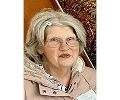 Beverly Sutter's Instagram, Twitter & Facebook