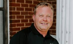Meet Travis Moore of Hometown Realty Consultants in Covington