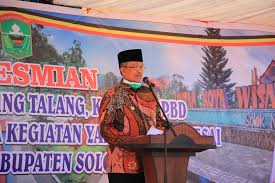 Gubernur sumatra barat mahyeldi melantik pasangan bupati dan wakil bupati dari dua daerah yaitu kabupaten solok serta. Bupati Solok Resmikan Taman Hutan Kota Wisata Gaya Hidup