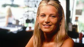 And after that max buys a delphonics casette.pan grier reverses the play when she pull a gun on samuel l. Once Upon A Time In Hollywood Review Quentin Tarantino S Latest Is An Unharmonious Clash Of Ideas The Independent The Independent