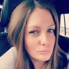 Terri Confer's Instagram, Twitter & Facebook