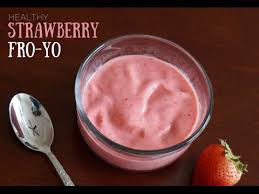 strawberry homemade frozen yogurt