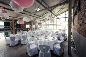 V., bei der buchhandlung wild in erkelenz. Standesamtliche Hochzeit In Erkelenz Mit Grosser Party Mediapohl Hochzeitsreportagen Aus Aachen