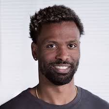 Learn from Scott Moss's courses