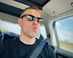 Oh my goodness, what a week! Also close your mouth, Johnny. #costume  #playingdressup #spinning #trainanywhere #menshealth #fit #fitfam  #fitnessinstructor #instafit #igfitness #gay #instagay #gayfit #gayfitness  #fitgay #fitnessgay #gaygram #menstagram ...