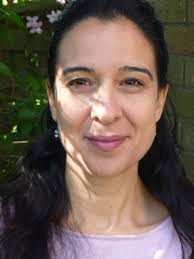 Wanted! A joiner/handyman/woman to make and fot some book shelves