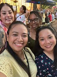 Can someone please remove the lady taking the picture