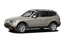 The bmw x3 m displays distinctive design elements that further promote its performance authority with m quad exhaust, m roof spoiler, aggressive air inlets, and side air breathers. 2009 Bmw X3 Specs Price Mpg Reviews Cars Com