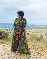 See more ideas about fashion, boho, bohemian . 17 Ways It Girls Are Wearing Boho Outfits Who What Wear