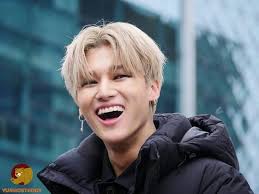 Ateez reaction to you being tight. Wooyoung Jung Woo Young Woo Young Reasons To Smile