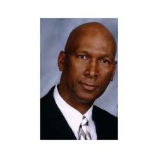 Lester Busby's Instagram, Twitter & Facebook