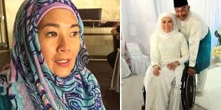 Ras adiba radzi, a newscaster in malaysia, is paralyzed from the waist down. Ras Adiba Radzi Bercerai