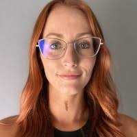 10+ "Iris Lago" profiles