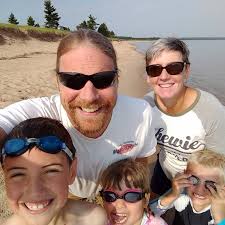 Replacement LED bulbs with inline diode