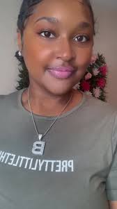 LUV ME HAIR MADE ME A VERIFIED STYLIST!