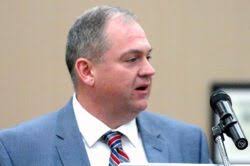 Trent Weaver sworn-in as Marshall County Sheriff