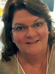 Lisa Towe's Instagram, Twitter & Facebook