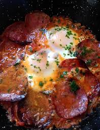 Oeufs A La Turque Menemen Je Cuisine Donc Je Suis Recette Turque Assiette De Fromage Viande Boeuf