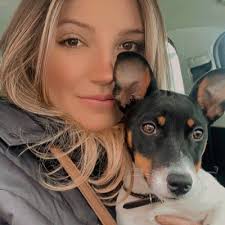 Caitlin Egan (@caitegan)