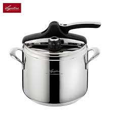 Lagostina was founded in 1901 in omegna, province of verbania, italy, as a family business initially focusing on stainless steel flatware. Lagostina Domina Vitamin 7l Pressure Cooker With Gift Wing On Netshop