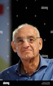 L weber hi-res stock photography and images