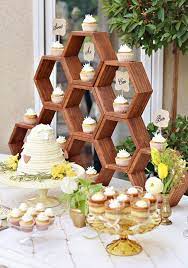 20 Fall Baby Shower Themes That Go Way Beyond The Pumpkin Fall Baby Shower Themes Baby Shower Fall Bee Baby Shower