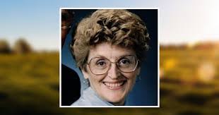 Stephanie Jessie's Instagram, Twitter & Facebook