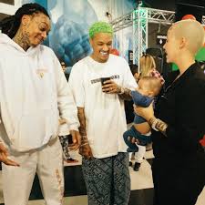 Wiz khalifa son takes over his performance live @ dazed & blazed summer 2018 tour. Amber Rose And Wiz Khalifa Celebrate Son S Birthday