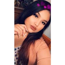 🌺Queen Bell🌺 (@_maribel_mariee)