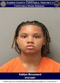 💰🚨 FORGERY RING EXPOSED: THREE SUSPECTS IDENTIFIED AFTER $15,000 SCAM AT  WOODFOREST BANK! 🚨💰 On September 25, 2025, deputies with Constable Mark  Herman's Office responded to the Woodforest Bank located inside the