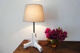 Eine Vase Wird Zum Lampenfuss Diy Lampe Lamp Light Decorations Table Lamp