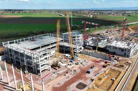 Huawei prêt à abandonner son usine en Alsace - Le Monde Informatique