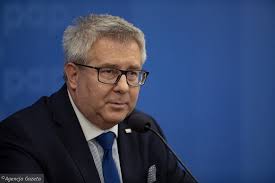 Wyświetl profil użytkownika ryszard czarnecki na linkedin, największej sieci zawodowej na świecie. Ryszard Czarnecki Po Raz Pierwszy O Zarzutach Ws Kilometrowek Ze Spokojem Czekam Na Wyjasnienie Sprawy Polityka Wiadomosci Gazeta Pl