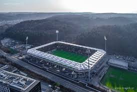 W gdyni ruszyła budowa pierwszego w polsce obiektu przeznaczonego głównie dla potrzeb rugby. Arka Gdynia Stadium View Football Stadium Design Stadium House Styles
