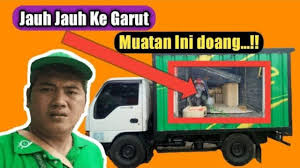 Dikenal sebagai penyedia jasa logistik dengan harga rendah, deliveree memulai harga pengiriman dengan engkel box di rp 320 ribu untuk 5 km pertama, dan rp 7.000 untuk km berikutnya. Deliveree Truk Engkel Box Mobil Barang Youtube