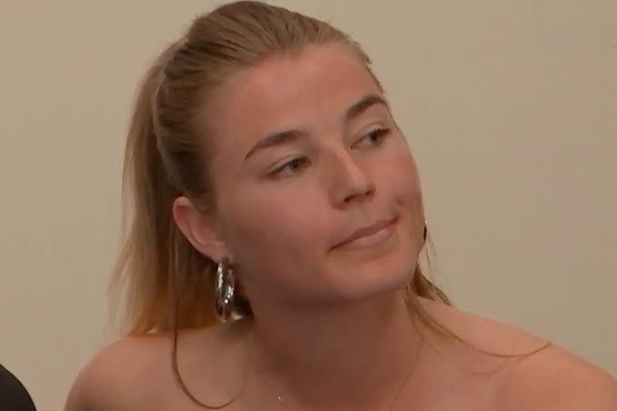 Vriend van Anouk laat voor het eerst van zich horen - LoveReality