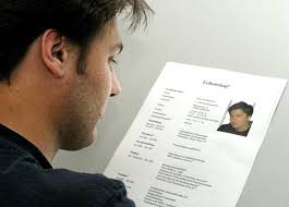 Für viele menschen ist ihre familie sinn und grundlage ihres lebens. Bewerbung Die Haufigsten Fehler Im Lebenslauf