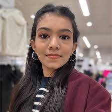 I am thrilled to announce that I have officially graduated with an MBA from  the University of Illinois Urbana-Champaign (UIUC)!