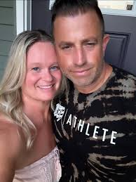 DEF LEPPARD lead guitarist Phil Collen private, intimate performance