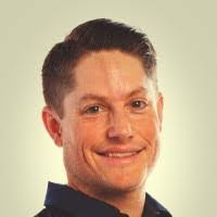 Mackenzie Warren's Instagram, Twitter & Facebook