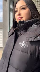 ❄️ O frio chegou de vez… e com ele, as melhores condições para aquecer seu  estilo! Na Célia Klein, o inverno é mais charmoso — e mais acessível  também! Peças quentinhas, estilosas