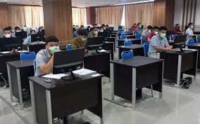 Penerimaan mahasiswa baru jalur ujian mandiri undip 2020 diganti dengan bentuk seleksi ujian mandiri s1 berdasarkan portofolio. Undip Gelar Ujian Mandiri Ppds Berbasis Cbt Universitas Diponegoro
