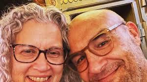 Daniel Macari's Instagram, Twitter & Facebook