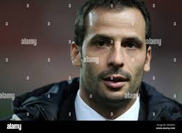 Giuly psg hi-res stock photography and images