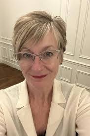 Deborah Mcgrady's Instagram, Twitter & Facebook