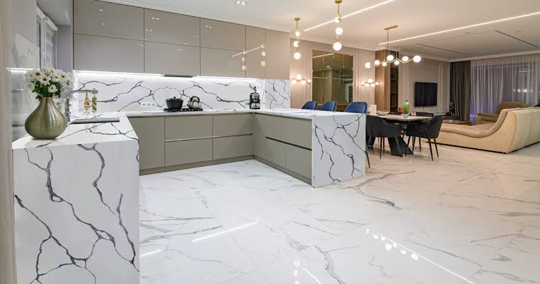 Grand open-concept reception spaces featuring imported Volakas marble flooring، من إنشاء الذكاء الاصطناعي