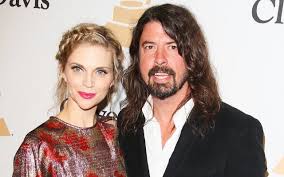 I know i was born and i know that i'll die, the in between is mine. Dave Grohl S Family Desperate To Stay Away From Him During Pandemic
