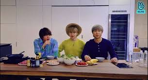 He made a conversation with jin during the vlive which made army goes nuts over it. Bts Charts Translations On Twitter Jin Jimin And Rm Jinjoonmin Are Making Salad On Vlive Https T Co R6fcznbcwv
