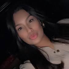 Cody Rhodes just be wearing a 3 piece suit everywhere 😭